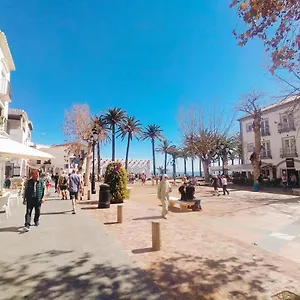 https://apartamento-solmarengo-torrecilla-nerja.1costadelsol.com